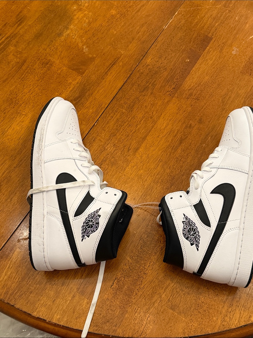 Nike White and Black High-Top Basketball Sneakers air Jordan size 14